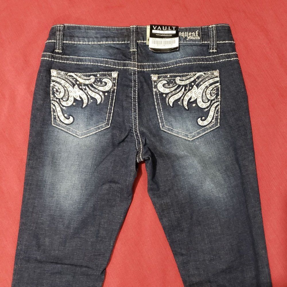 NWT Request Jeans Vault Denim Stretch Jeans